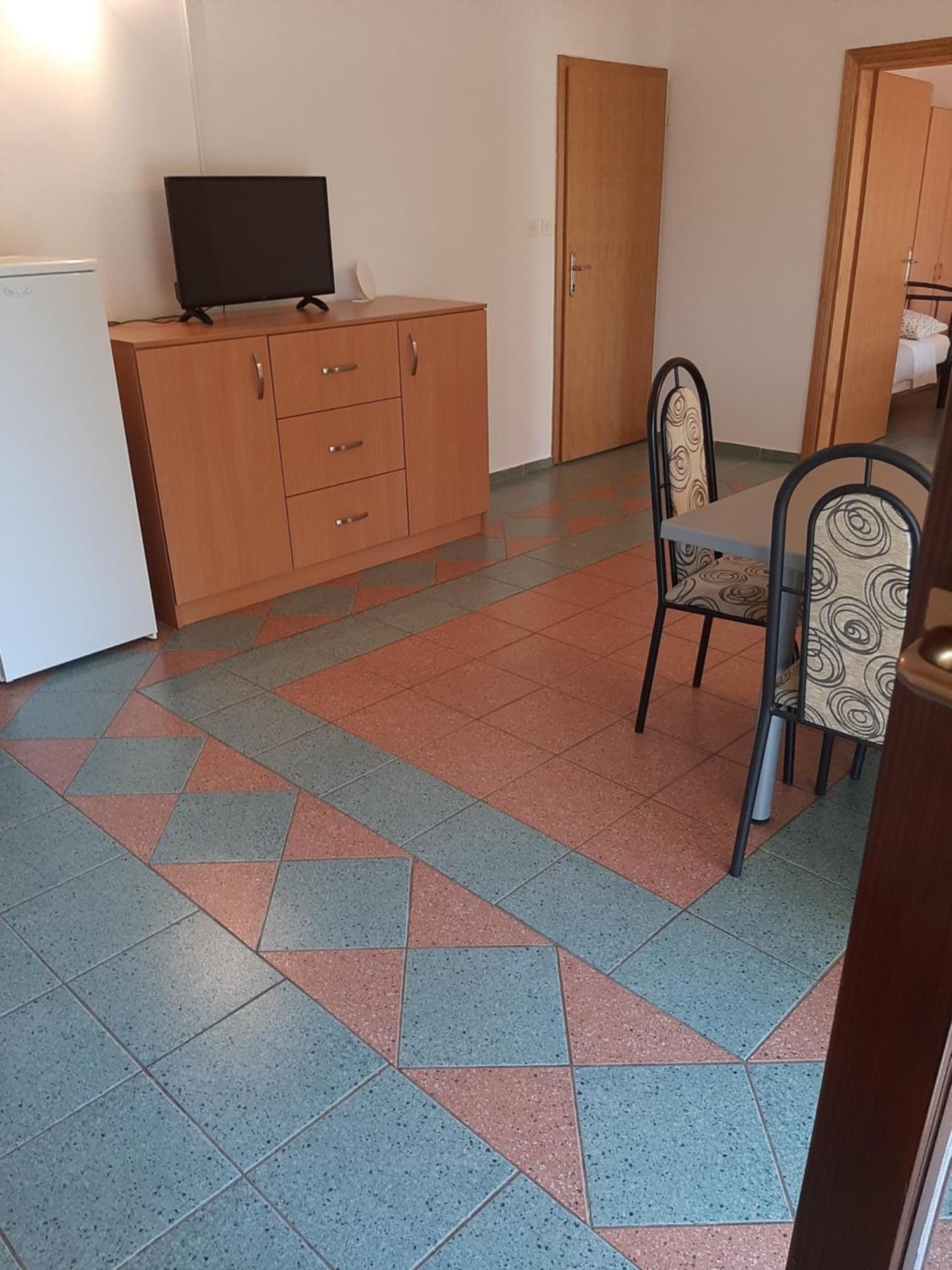 Apartments Marta Starigrad Paklenica Quarto foto